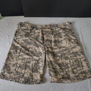 MILITARY ISSUE MENS SHORTS X-LARGE REGULAR